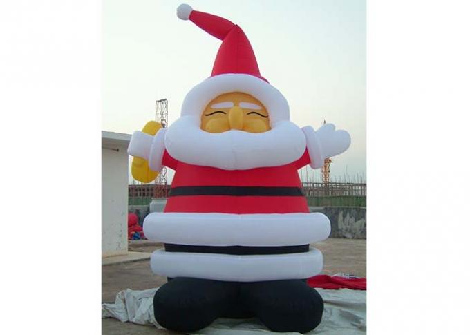 Produits gonflables mignons extérieurs Santa de la publicité annonçant Claus