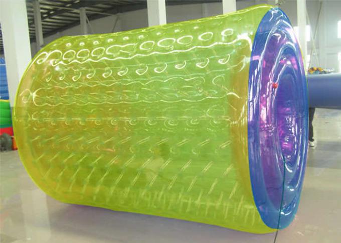 Boule gonflable colorée de l'eau, boule gonflable de flottement de hamster pour des humains