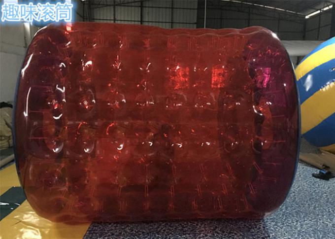 les boules gonflables rouges de corps de 0.7mm TPU/humain ont classé de grands ballons de plage gonflables