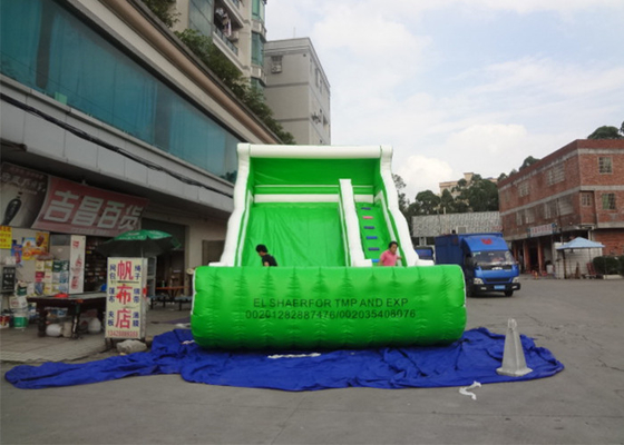 Chine Glissière gonflable commerciale adaptée aux besoins du client extérieure ignifuge de vert de glissière d'explosion fournisseur