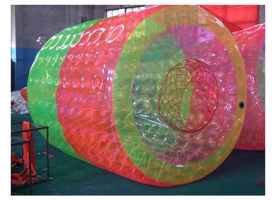 Chine Rouleau gonflable de l'eau de longévité colorée de rose/vert 2.5* 2.2m pour le parc fournisseur