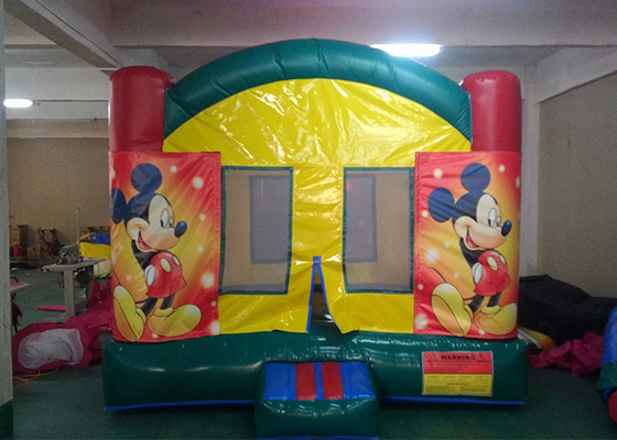 Chine Digital imprimant la Chambre gonflable de rebond de Mickey Mouse avec la bannière variable pour des enfants usine