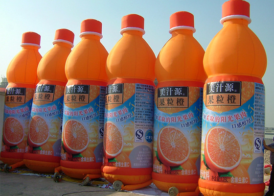 Chine Produits gonflables de la publicité de bouteille de jus d&#039;orange avec la pleine impression adaptée aux besoins du client distributeur